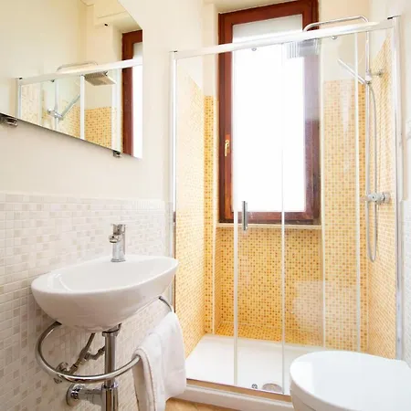 Lovely Flat Near The Tower Pisa